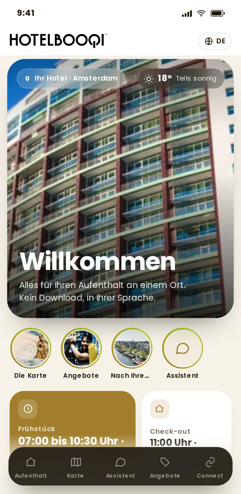 HotelBooqi mit dem digitalen Guide auf einem Handy